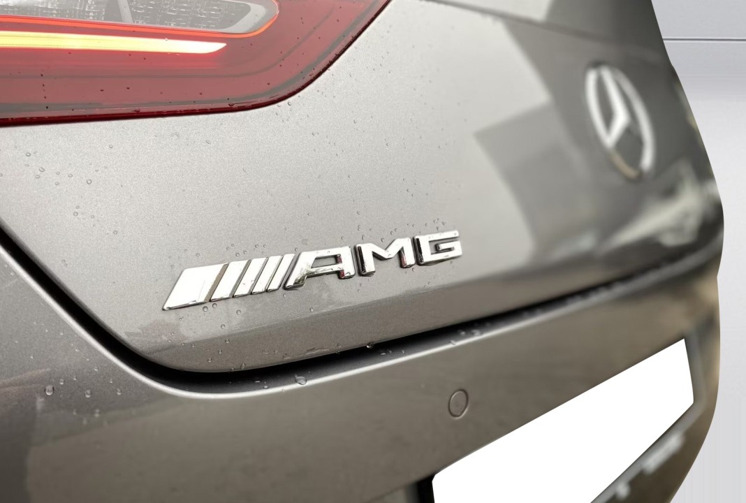 Mercedes-Benz CLA AMG 35 4MATIC - foto 18