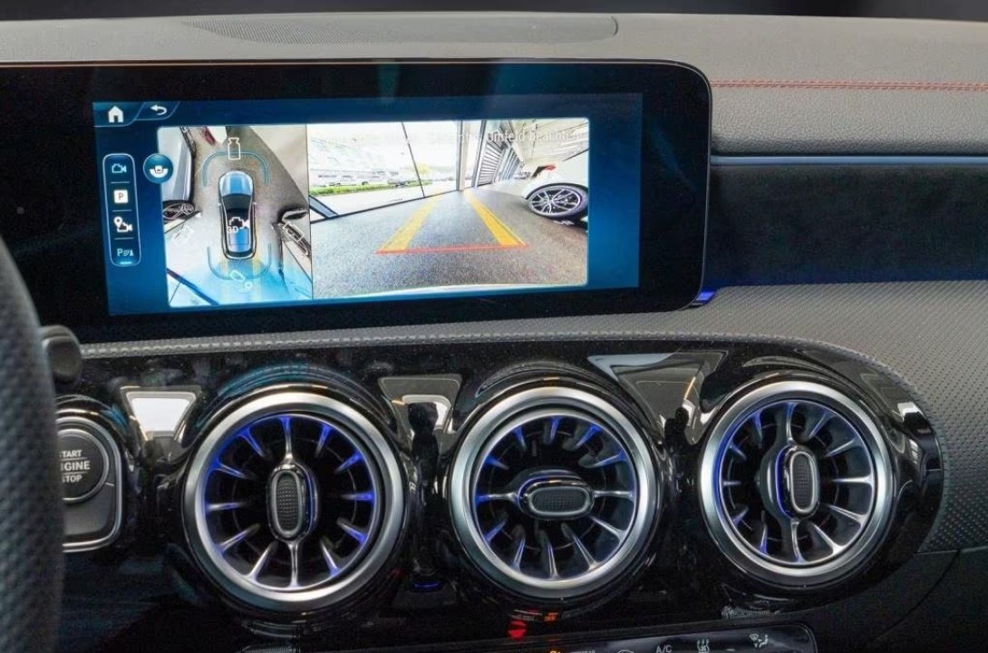 Mercedes-Benz CLA 250e AMG - foto 15