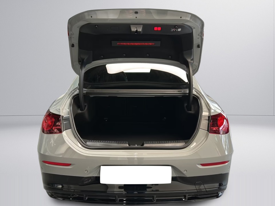 Mercedes-Benz CLA 350 4MATIC EQ - foto 17