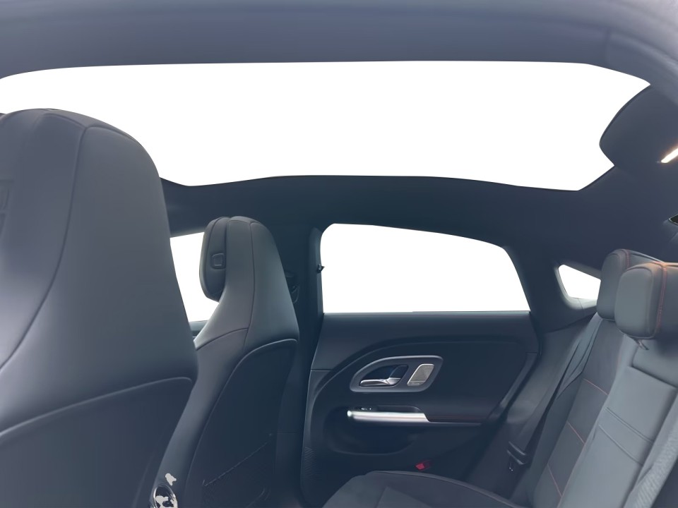 Mercedes-Benz CLA 350 4MATIC EQ - foto 14