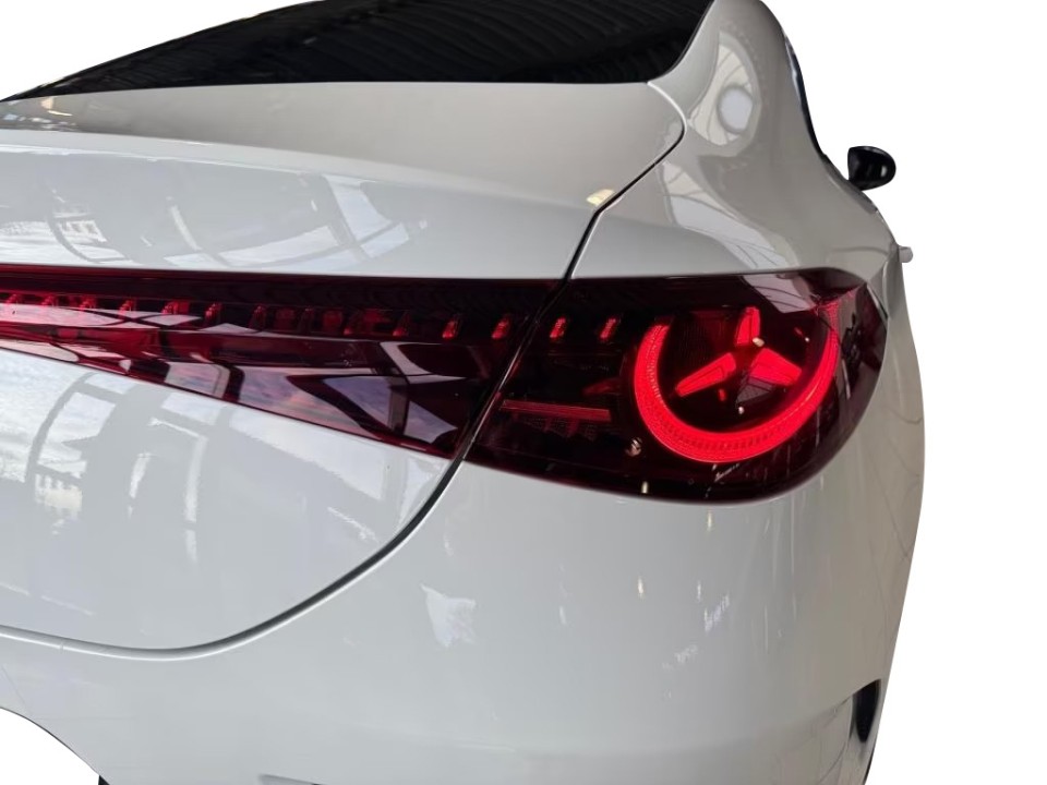 Mercedes-Benz CLA 250 AMG - foto 17