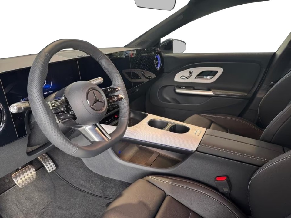 Mercedes-Benz CLA 250 AMG - foto 8