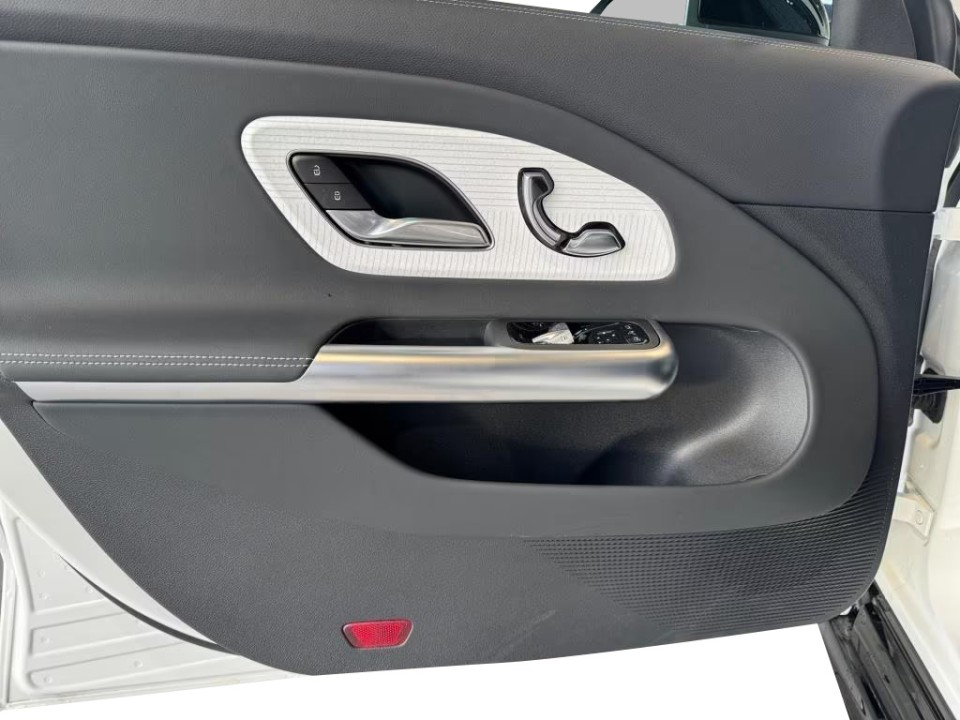 Mercedes-Benz CLA 250 AMG - foto 14