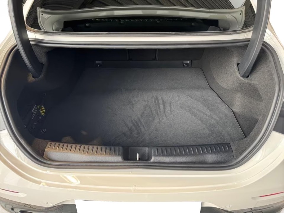 Mercedes-Benz CLA 250 AMG - foto 15