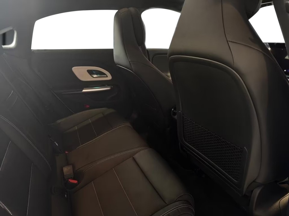 Mercedes-Benz CLA 250 AMG - foto 10