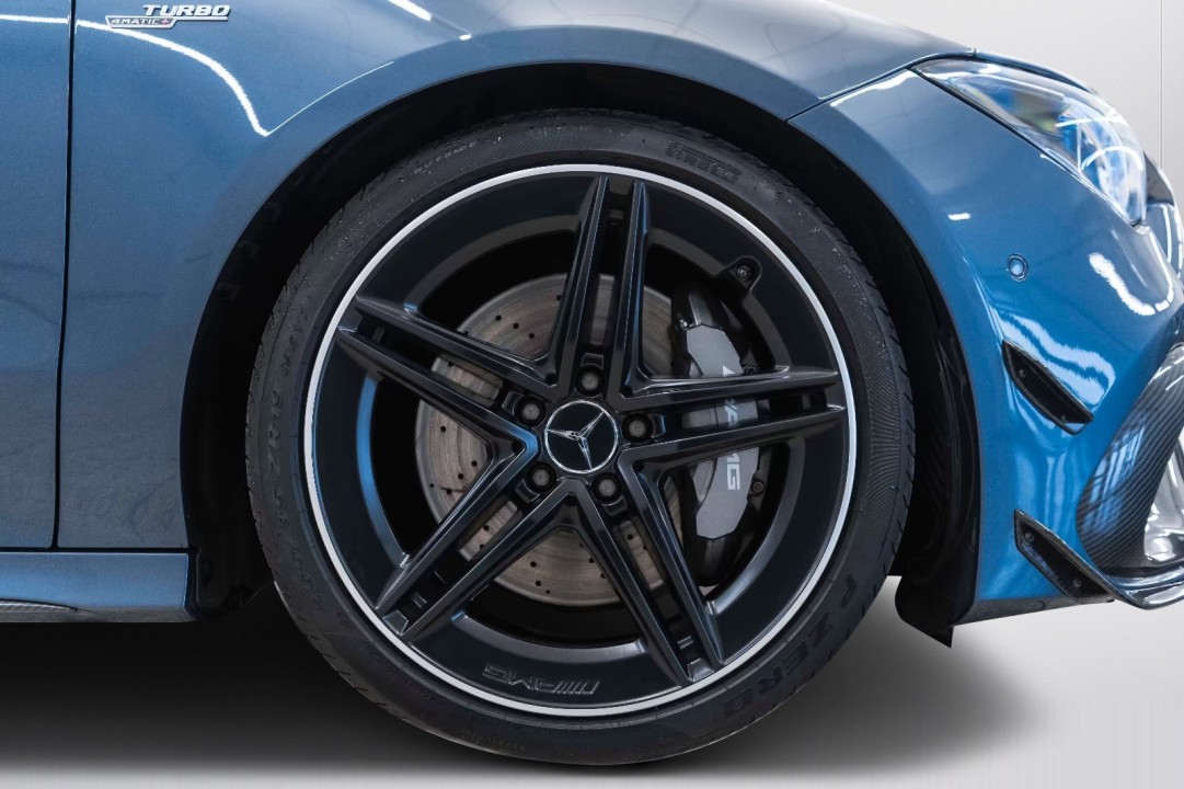 Mercedes-Benz CLA AMG 45 4MATIC - foto 30