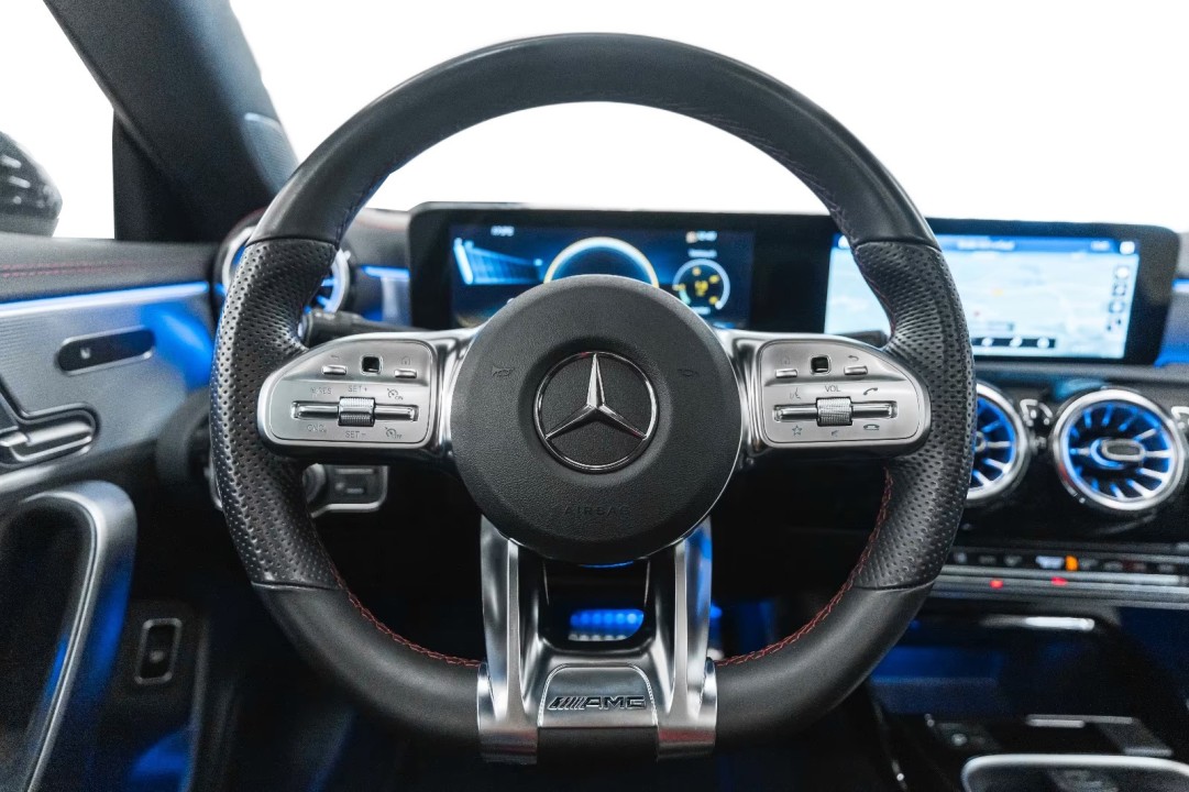 Mercedes-Benz CLA AMG 45 4MATIC - foto 9