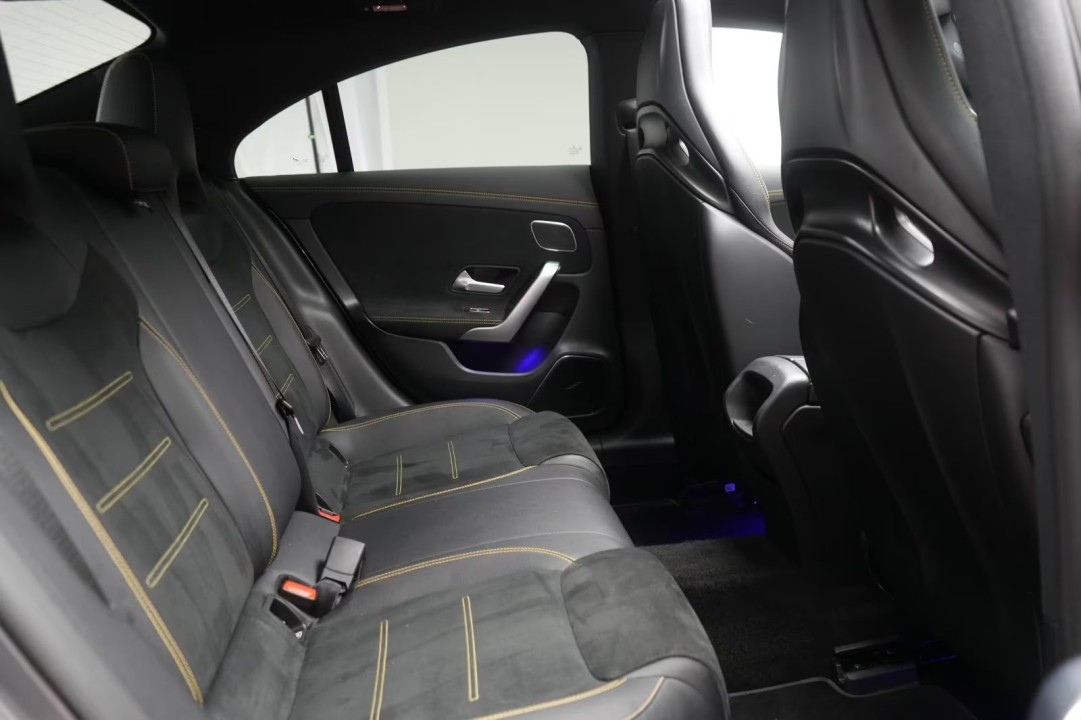 Mercedes-Benz CLA AMG 45s 4MATIC - foto 17