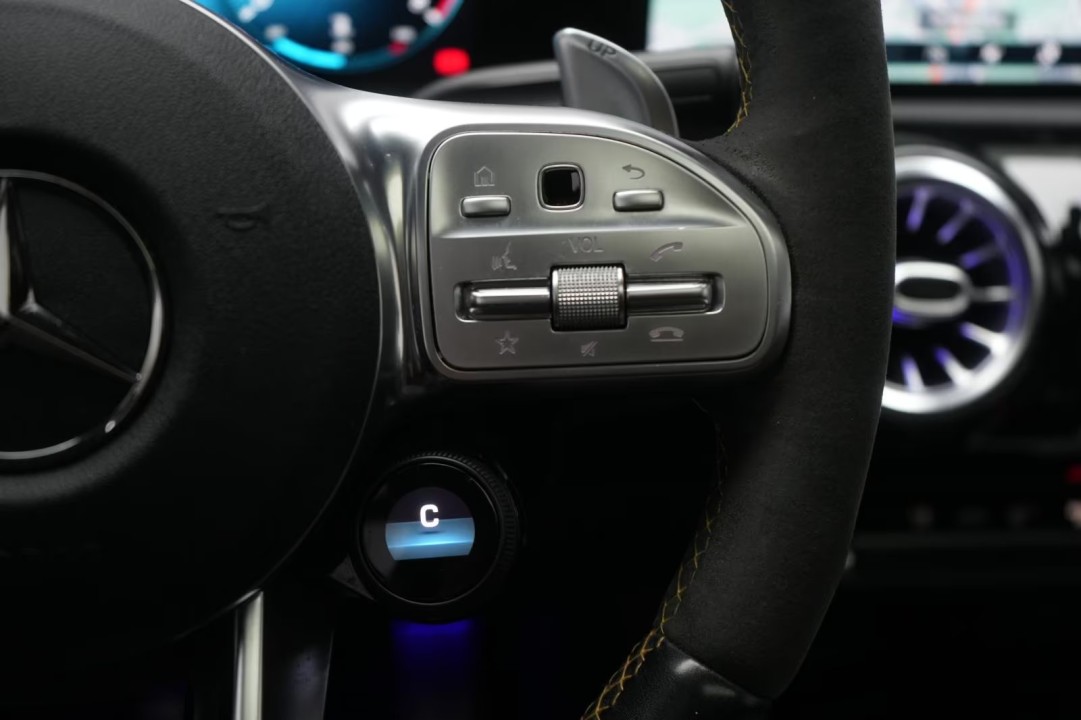 Mercedes-Benz CLA AMG 45s 4MATIC - foto 11