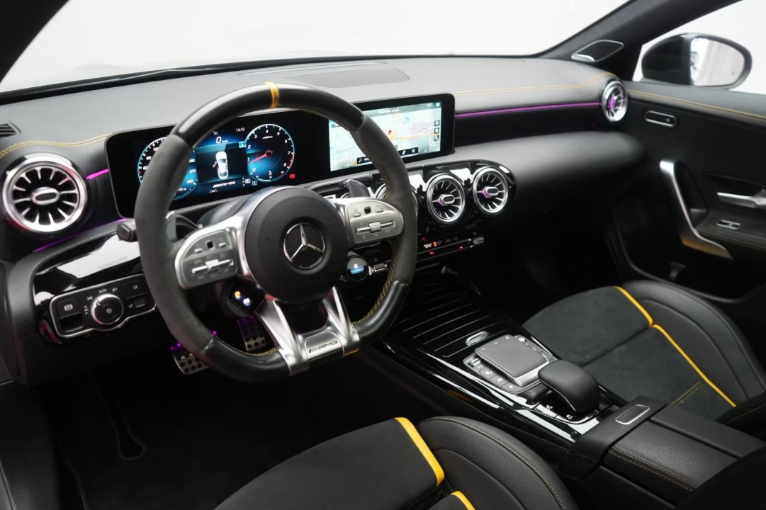 Mercedes-Benz CLA AMG 45s 4MATIC - foto 6