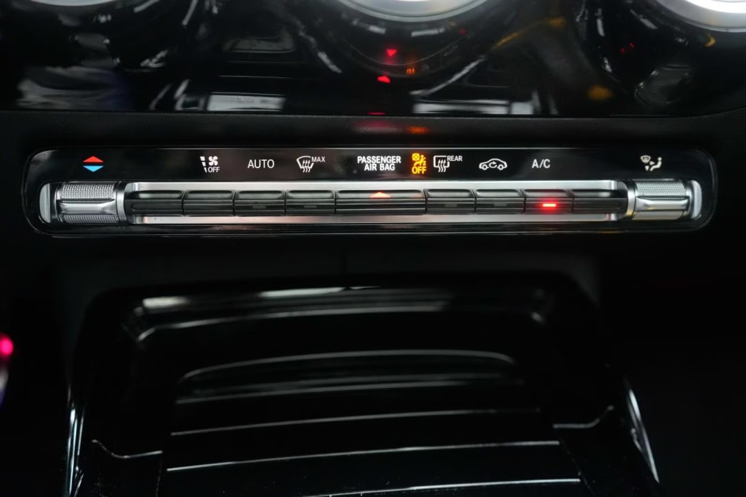 Mercedes-Benz CLA AMG 45s 4MATIC - foto 15