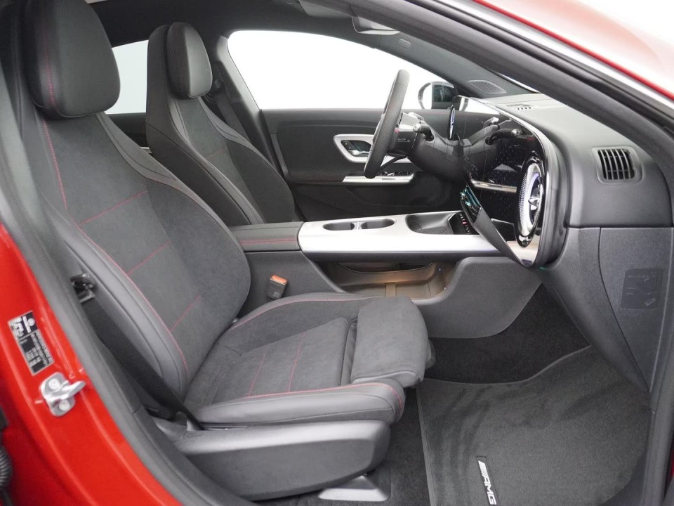 Mercedes-Benz CLA 250 EQ - foto 17