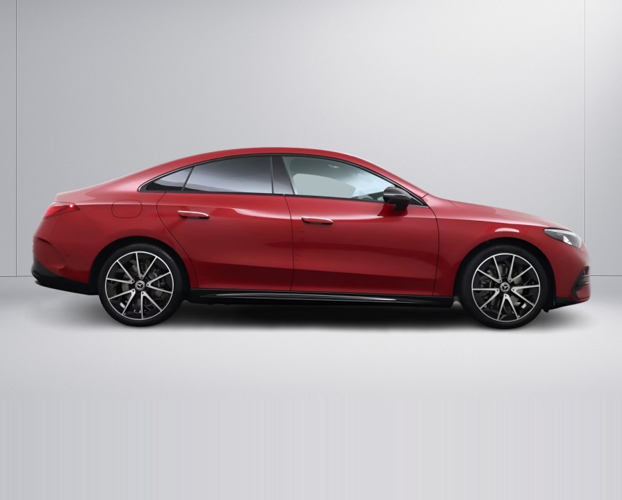 Mercedes-Benz CLA 250 EQ (2)