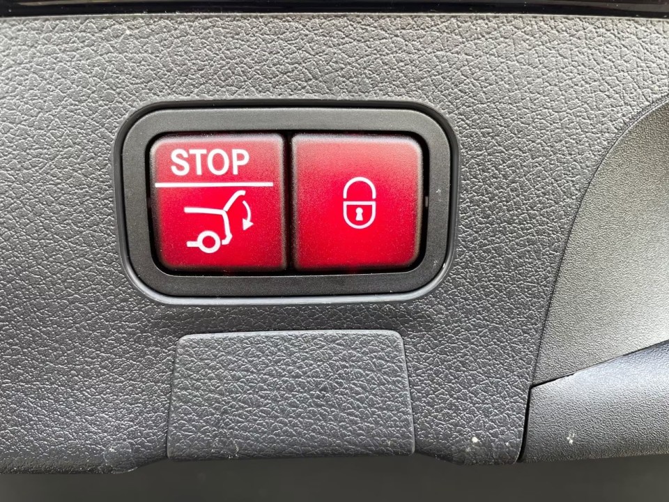 Mercedes-Benz CLA AMG 45s 4MATIC Shooting Brake - foto 16