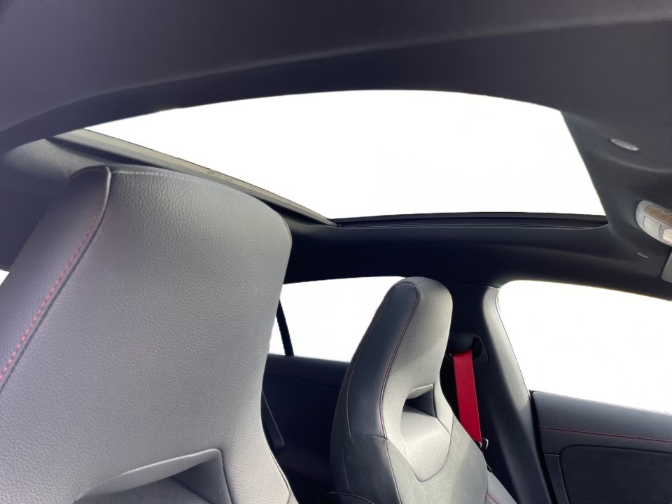 Mercedes-Benz CLA AMG 45s 4MATIC Shooting Brake - foto 14