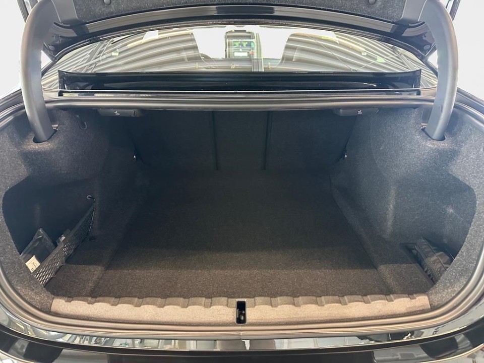 BMW M4 CS Coupe - foto 12