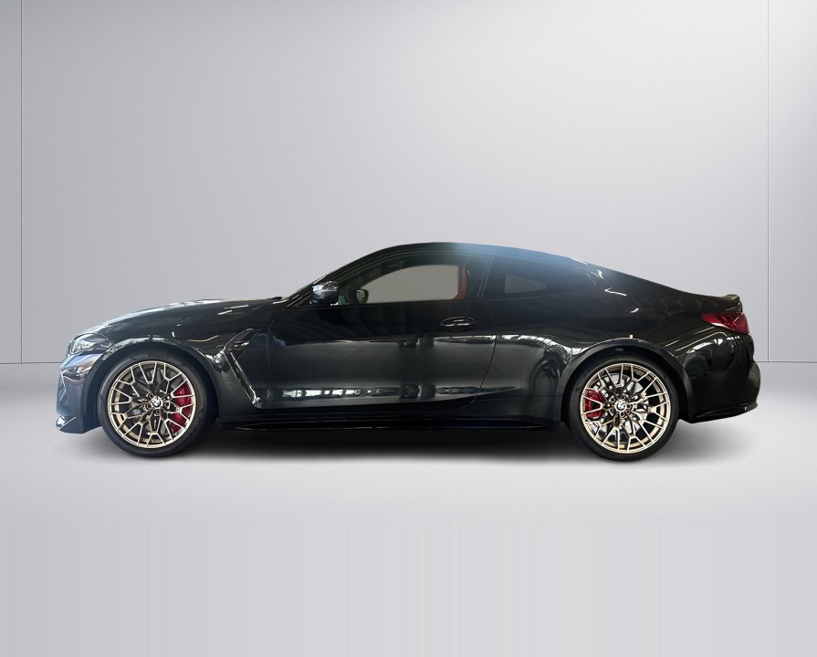 BMW M4 CS Coupe (2)