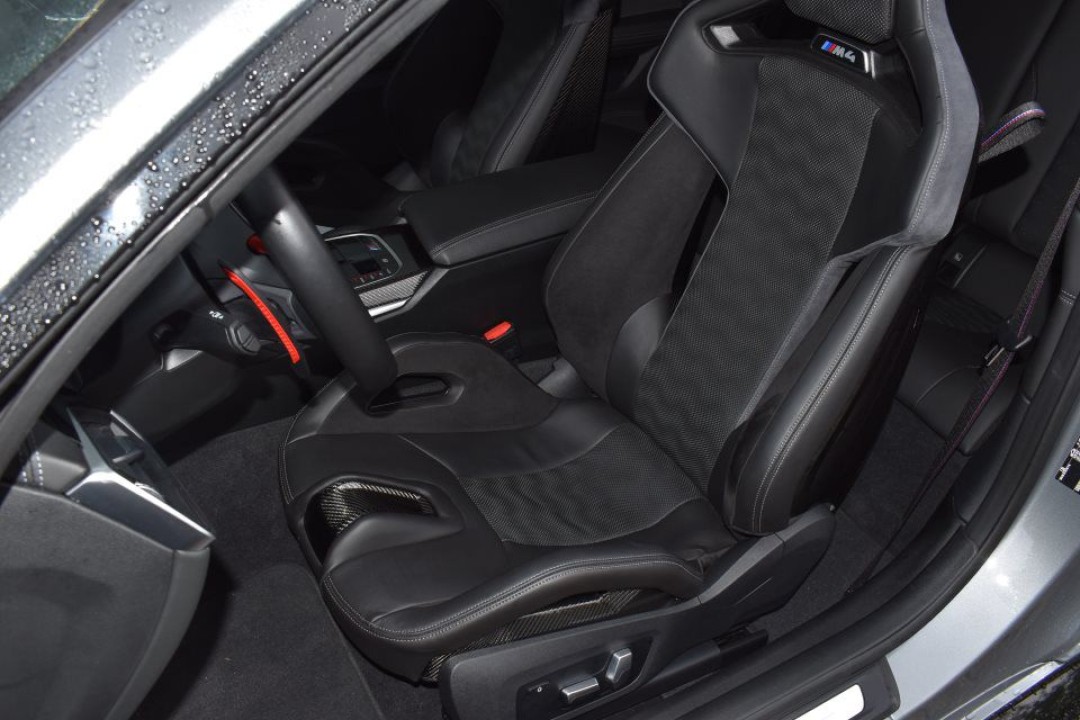 BMW M4 Competition - foto 11