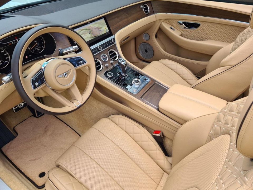 Bentley Continental GTC V8 Elegant - foto 12