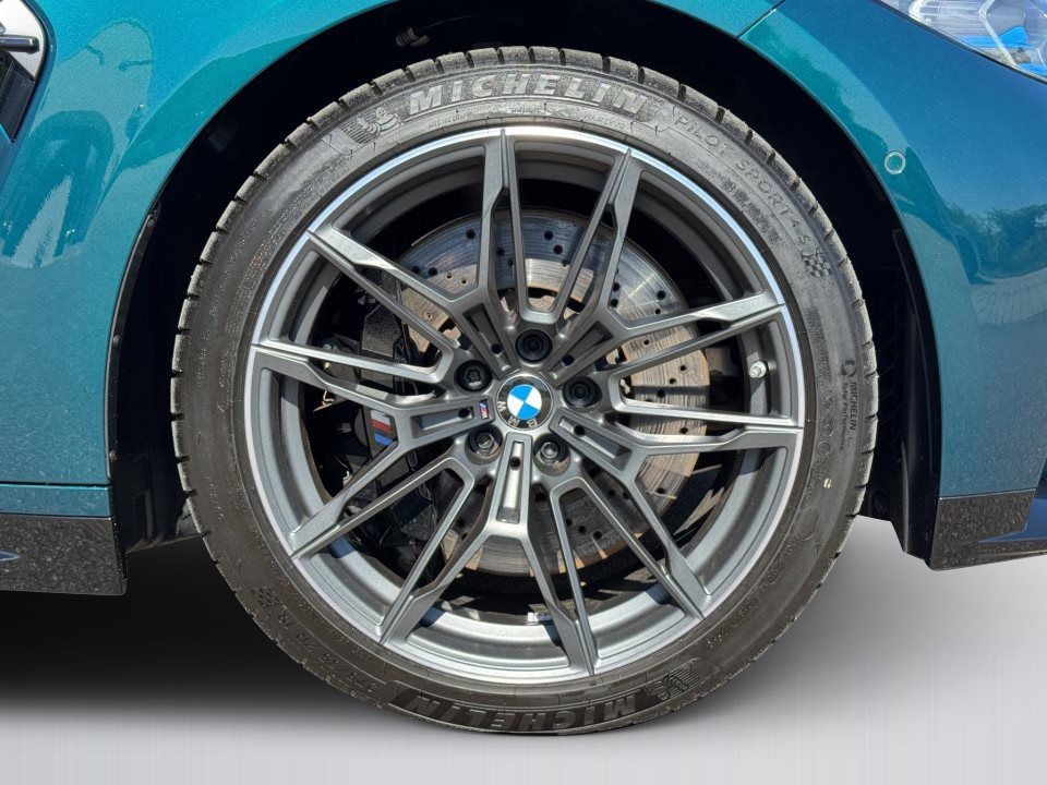 BMW M4 Competition - foto 13