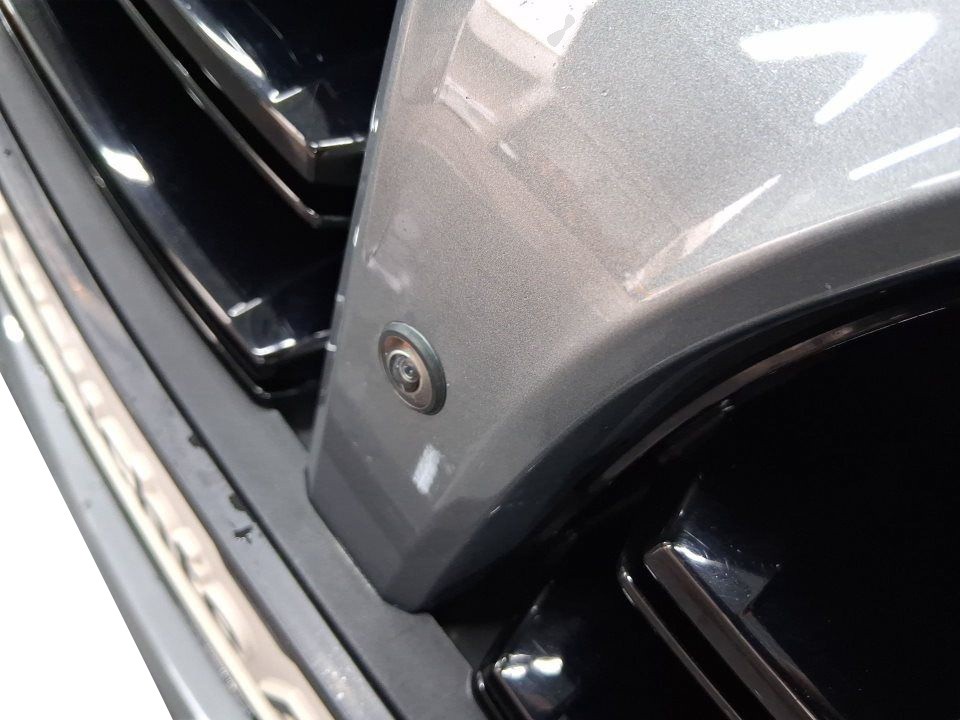 BMW M4 Competition - foto 11