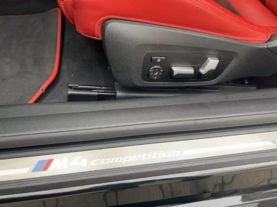 BMW M4 Competition Coupé - foto 18