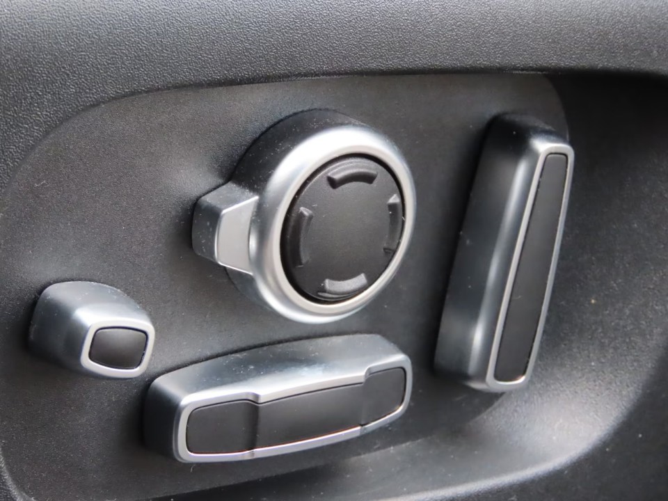 Land Rover Range Rover Velar P400 R-Dynamic HSE - foto 24