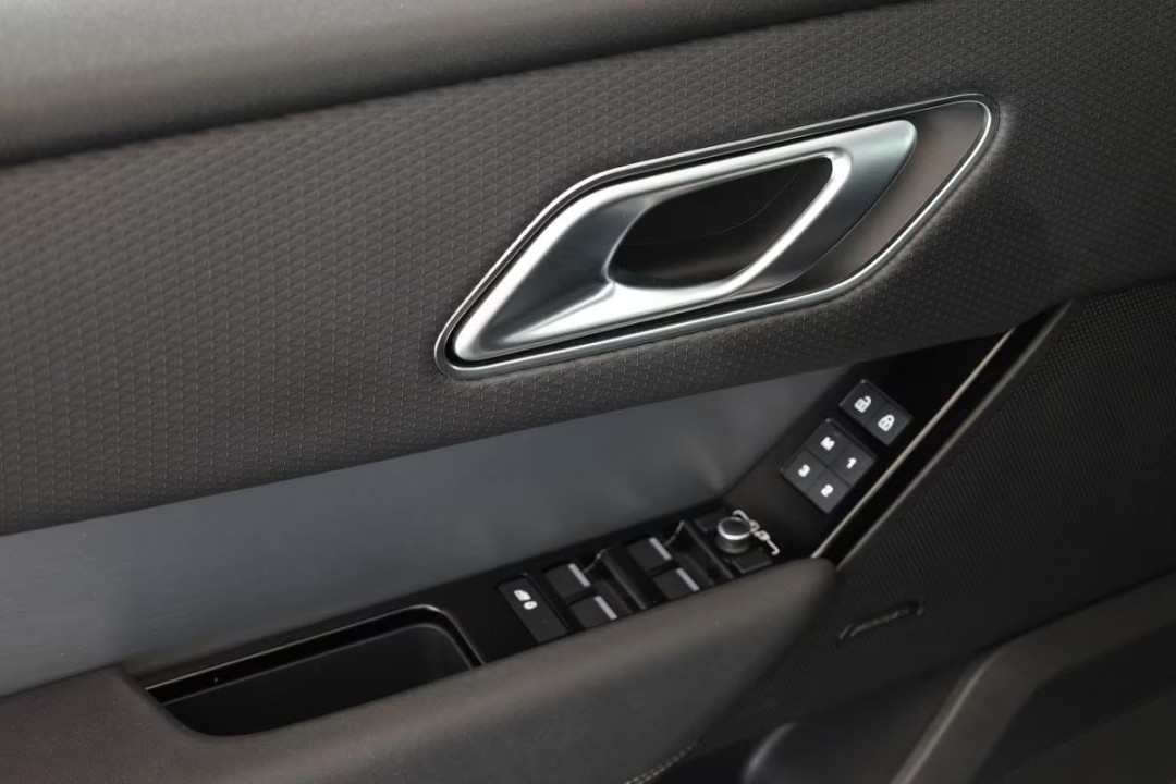 Land Rover Range Rover Velar D200 R-Dynamic SE - foto 19