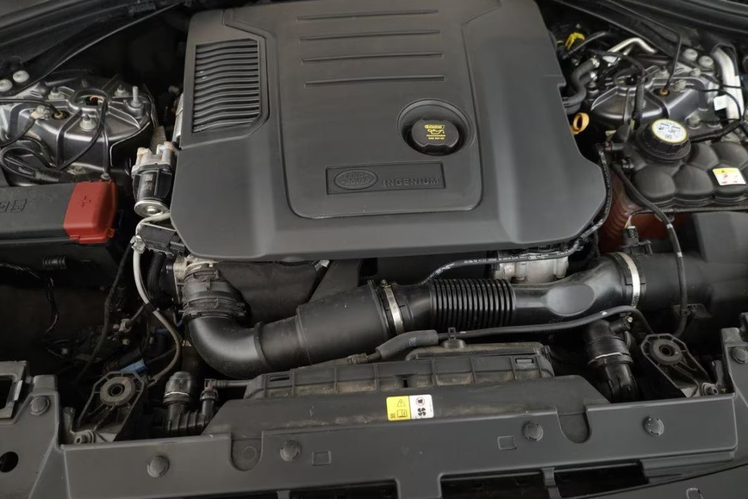 Land Rover Range Rover Velar D200 R-Dynamic SE - foto 23