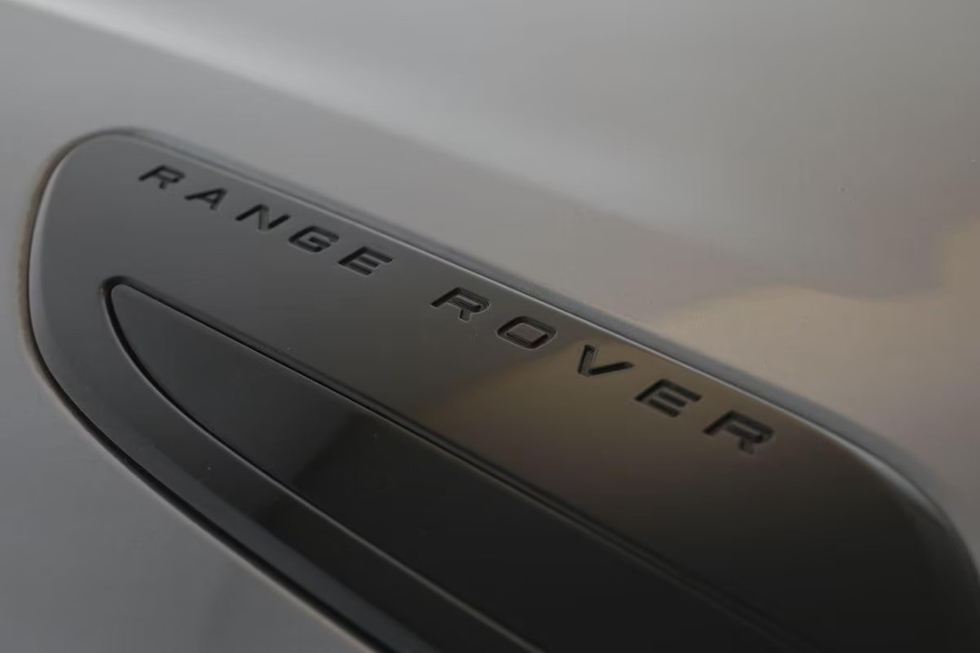 Land Rover Range Rover Velar D200 R-Dynamic SE - foto 26