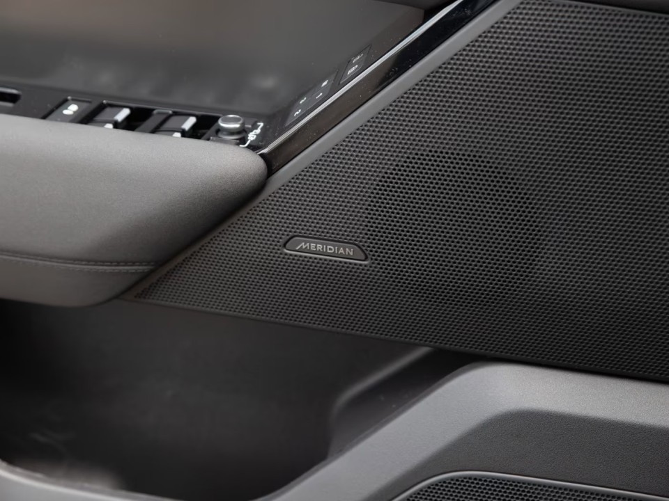 Land Rover Range Rover Velar D300 Dynamic SE - foto 17