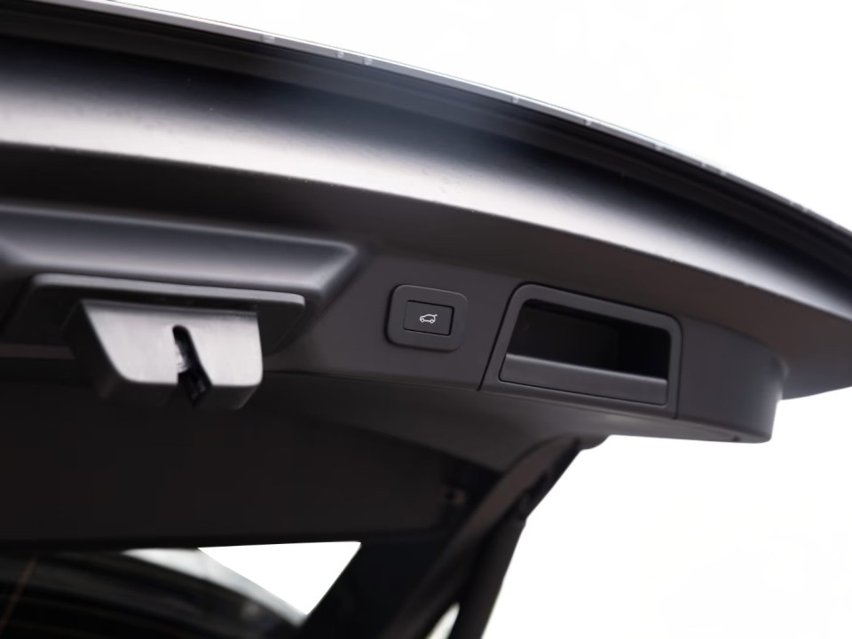 Land Rover Range Rover Velar D300 Dynamic SE - foto 20