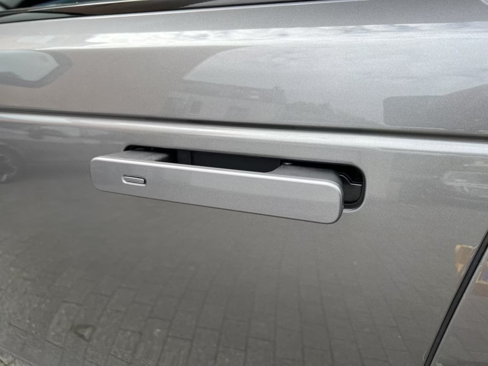 Land Rover Range Rover Velar D300 SE R-Dynamic - foto 38