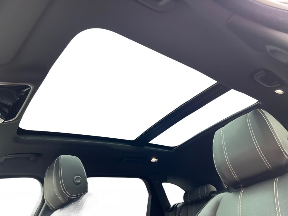 Land Rover Range Rover Velar D300 SE R-Dynamic - foto 33