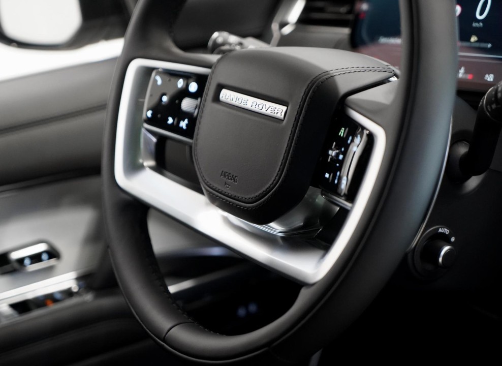 Land Rover Range Rover SV P615 LWB - foto 16