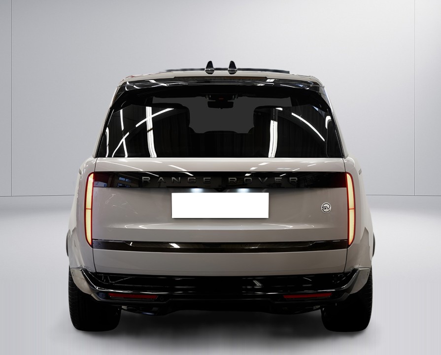 Land Rover Range Rover SV P615 LWB (3)