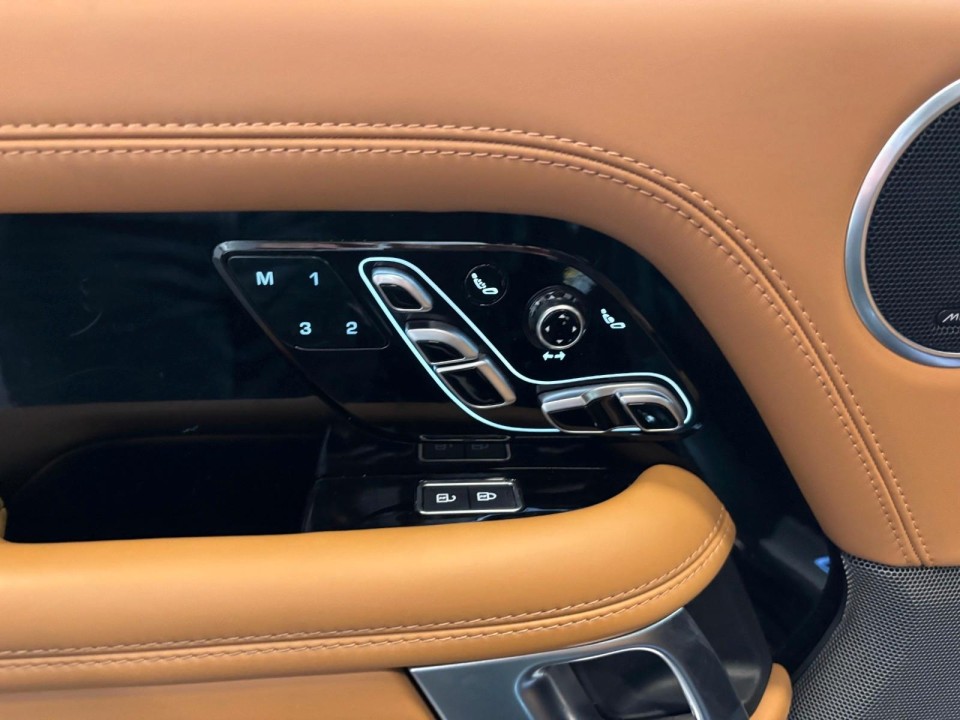 Land Rover Range Rover D350 - foto 16