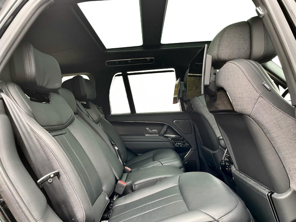 Land Rover Range Rover SV P615 - foto 11
