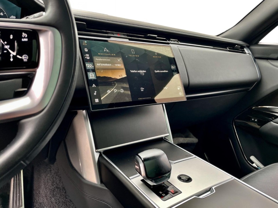 Land Rover Range Rover SV P615 - foto 17