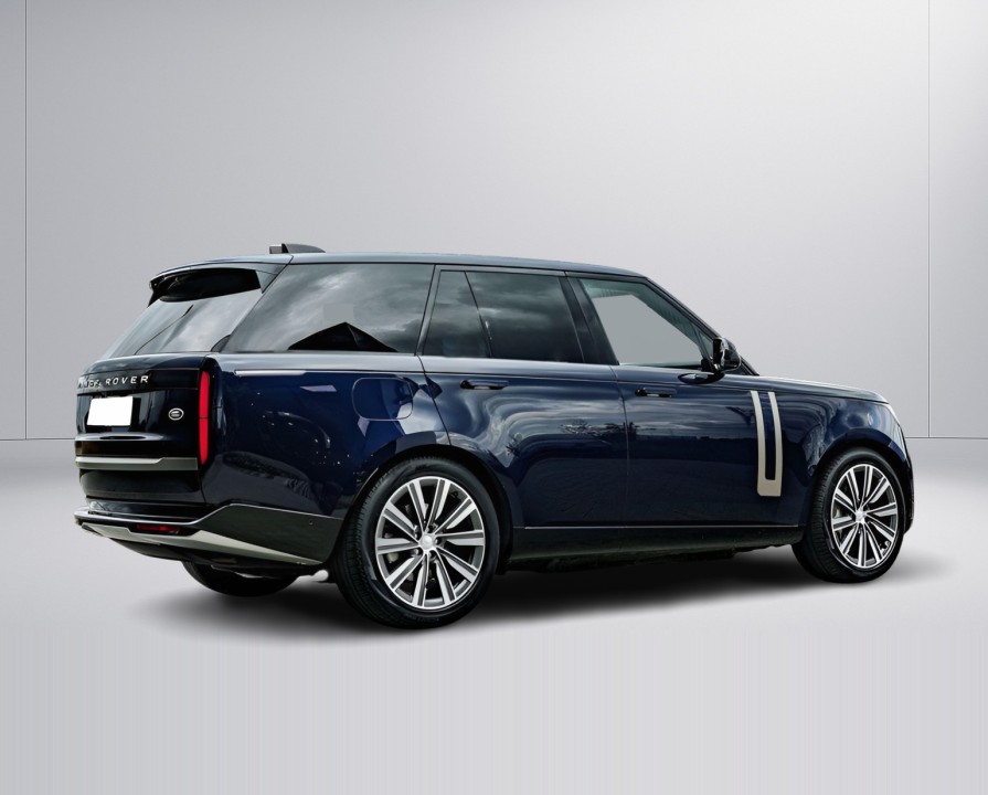 Land Rover Range Rover P440e HSE (2)
