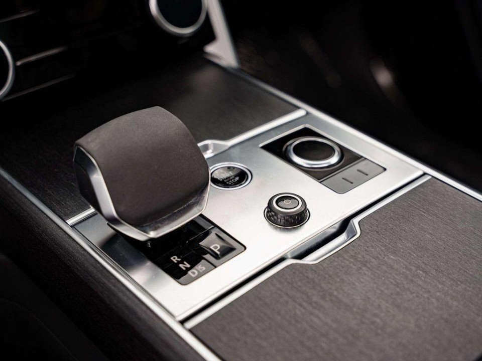 Land Rover Range Rover P440e HSE - foto 19