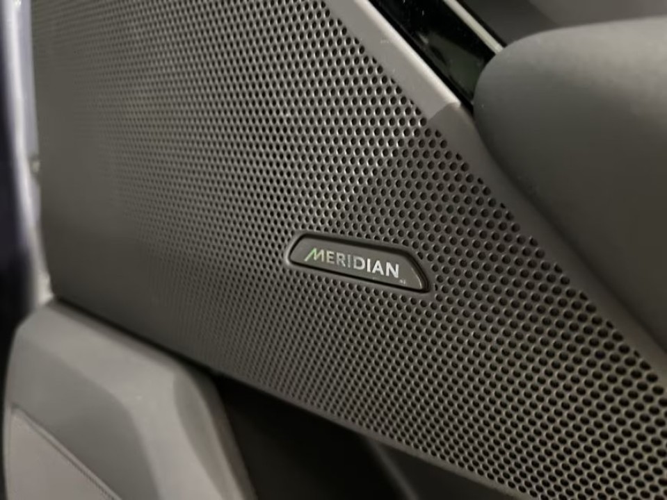 Land Rover Range Rover Velar D300 Dynamic SE - foto 15