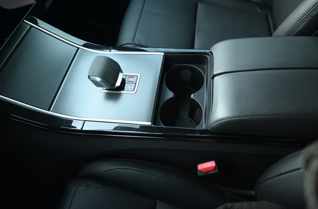 Land Rover Range Rover Velar P400 HSE Dynamic - foto 10