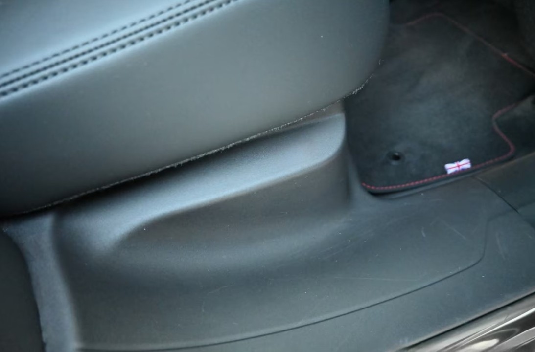 Land Rover Range Rover Velar P400 HSE Dynamic - foto 32