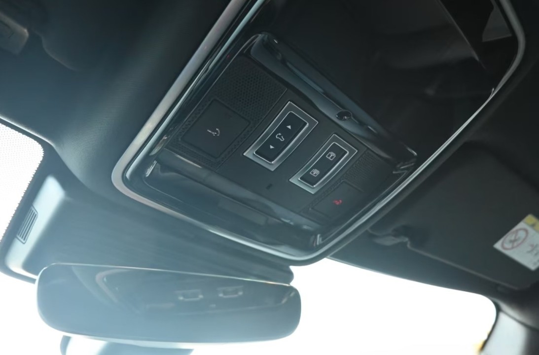 Land Rover Range Rover Velar P400 HSE Dynamic - foto 26