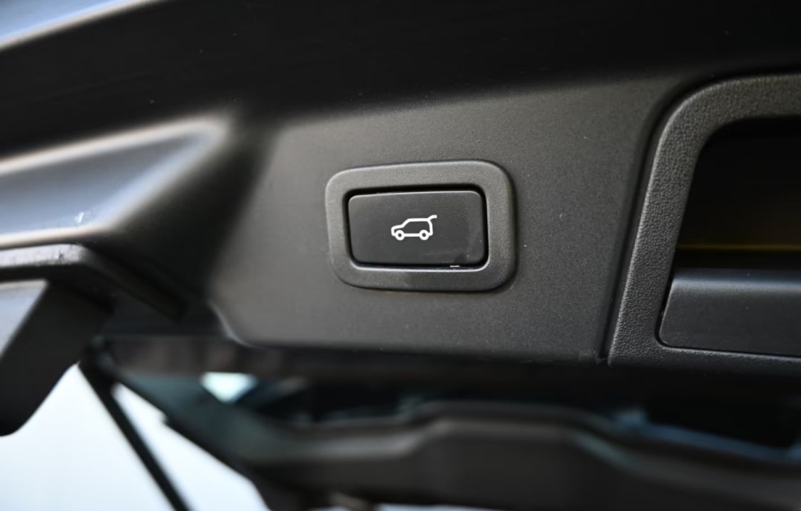 Land Rover Range Rover Velar D300 R-Dynamic HSE - foto 35