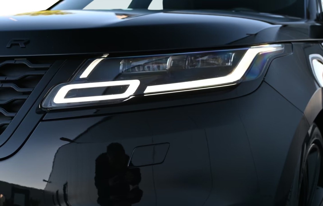 Land Rover Range Rover Velar D300 R-Dynamic HSE - foto 39