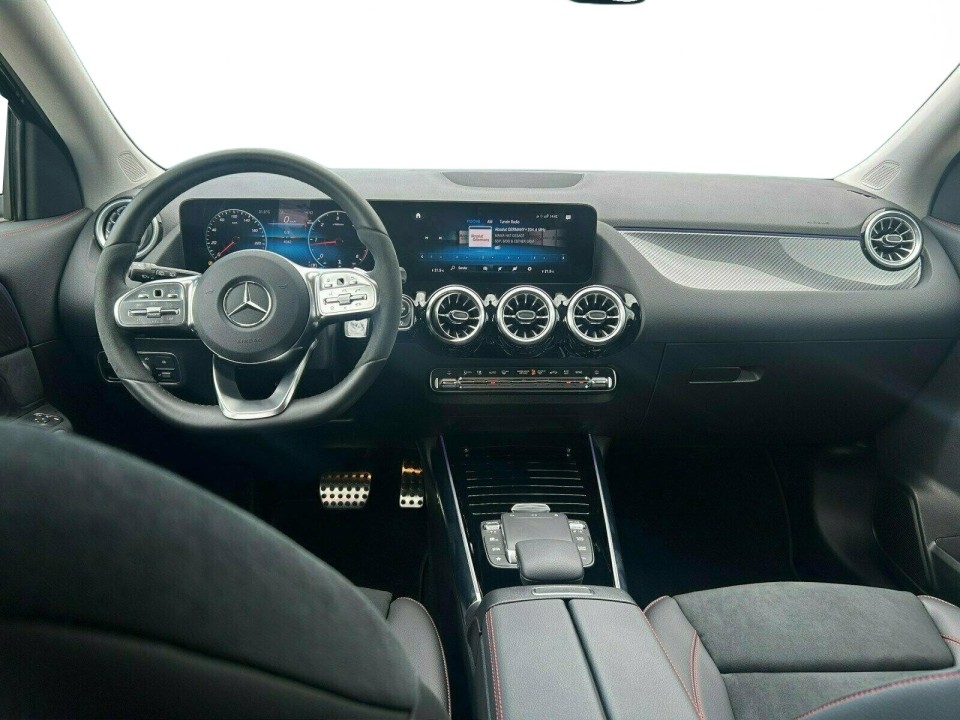 Mercedes-Benz GLA 220d 4MATIC AMG Line - foto 12