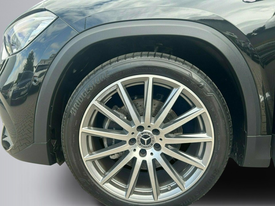 Mercedes-Benz GLA 220d 4MATIC AMG Line - foto 17