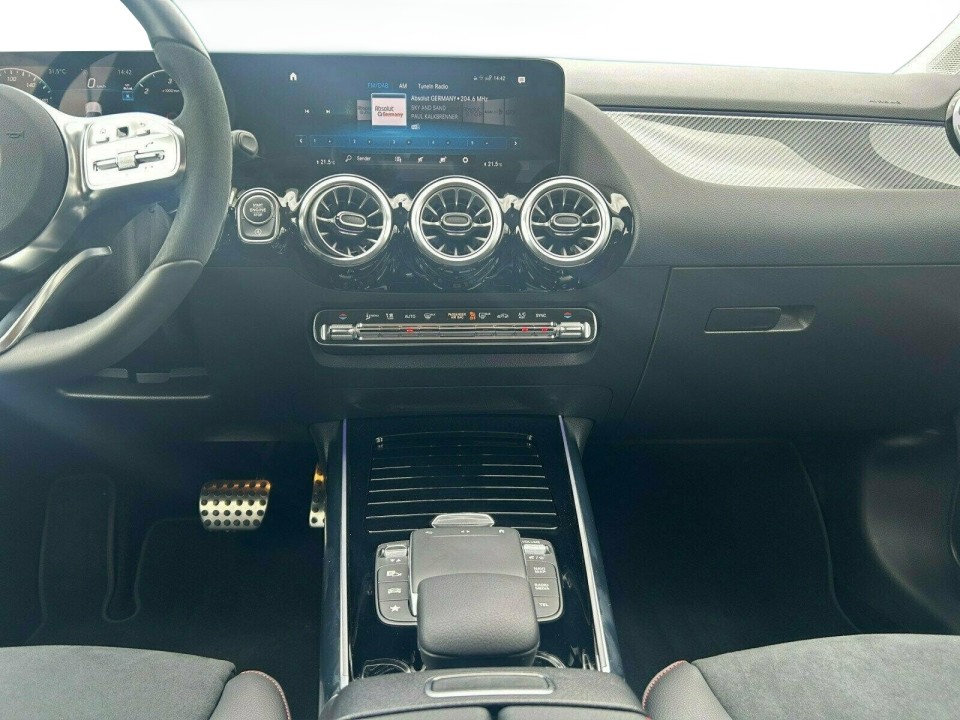 Mercedes-Benz GLA 220d 4MATIC AMG Line - foto 13